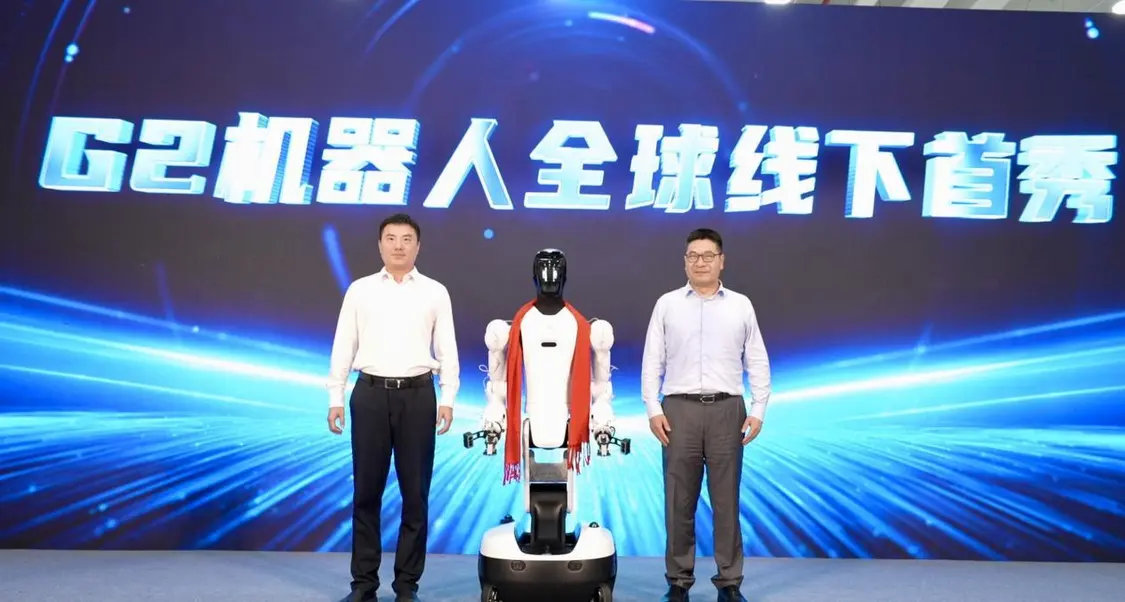 智元精靈G2發(fā)布：具備毫米級(jí)力控作業(yè)能力 可完成零部件抓取裝配