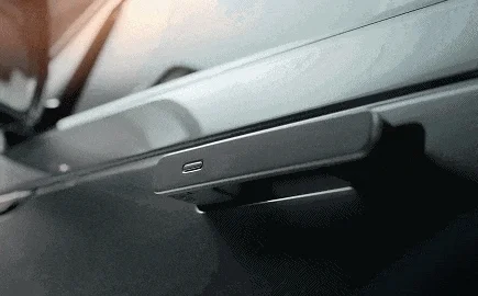 隱藏式門把手 給整個汽車行業都上了一課